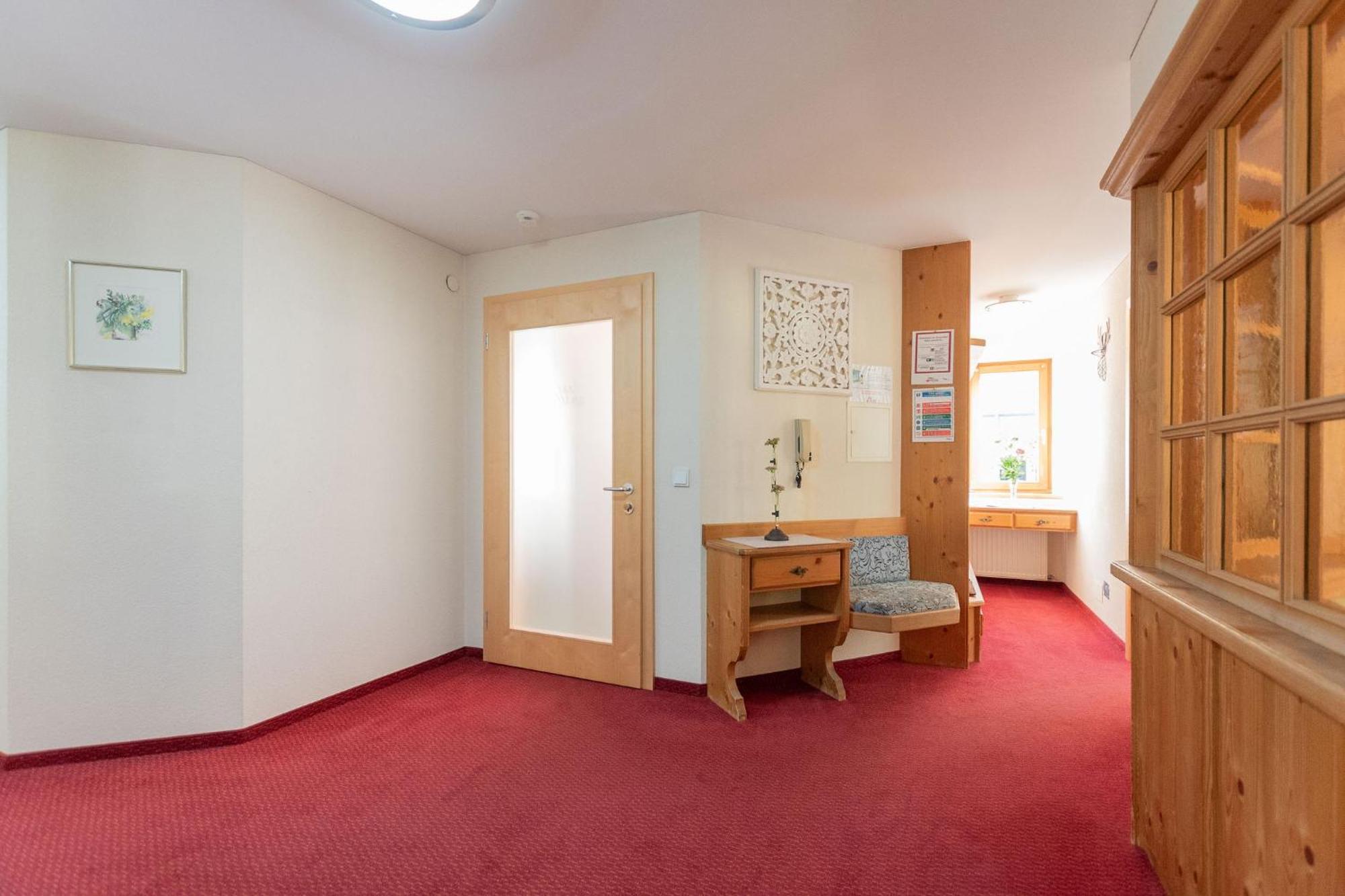Haus Helena Apartment เมลเลา ภายนอก รูปภาพ